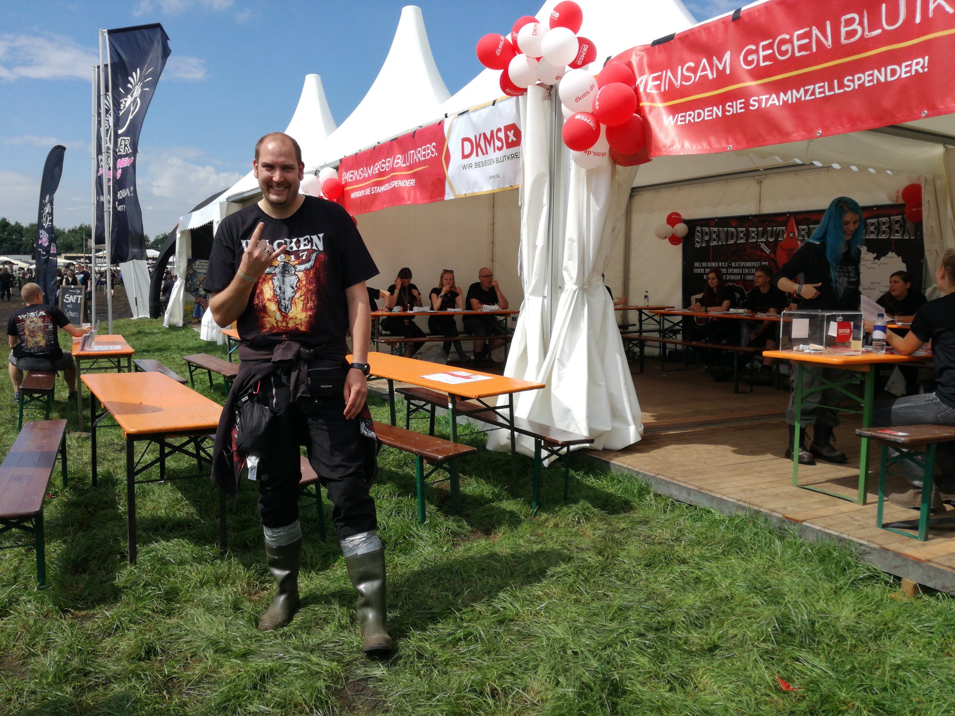 Geheilter Blutkrebspatient und Wacken-Stammgast Nils Haarhues Geheilter Blutkrebspatient und Wacken-Stammgast Nils Haarhues