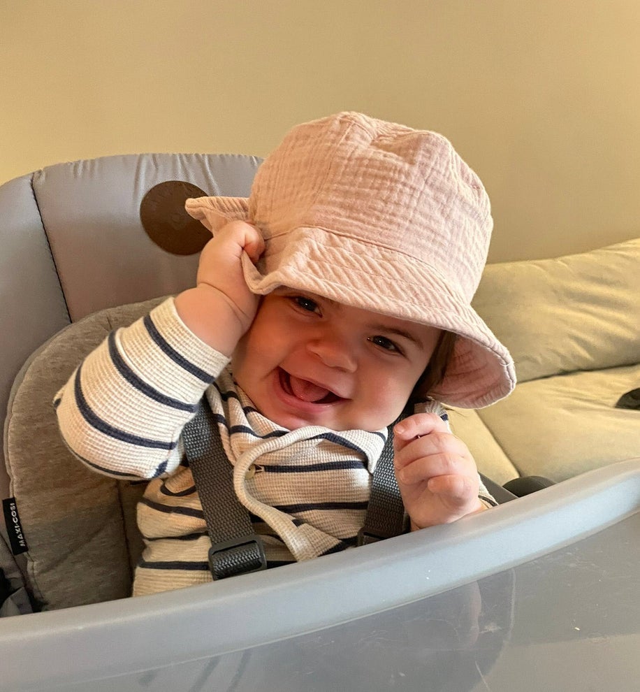 Hailey mit Hut Hailey mit Hut