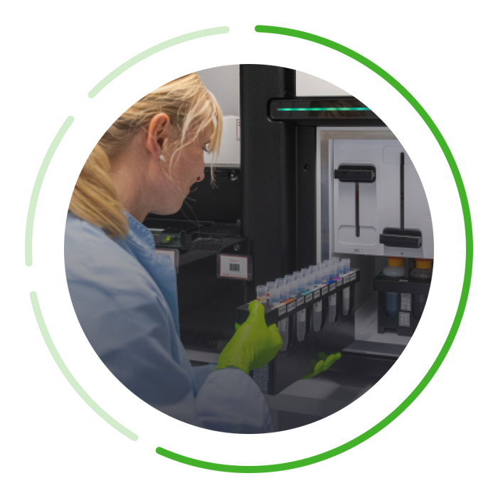 Eine Frau im Laborkittel Eine Frau im Laborkittel