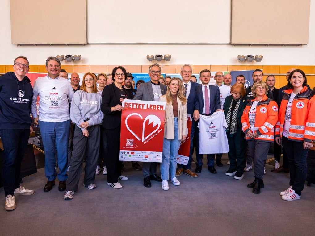 Pressekonferenz der DKMS Aktion #FrankenfuerdasLeben: bayerischen Staatsminister Joachim Herrmann, Nürnbergs Oberbürgermeister Marcus König, DKMS Stephan Schumacher und andere Vertreter der Pressekonferenz Pressekonferenz der DKMS Aktion #FrankenfuerdasLeben: bayerischen Staatsminister Joachim Herrmann, Nürnbergs Oberbürgermeister Marcus König, DKMS Stephan Schumacher und andere Vertreter der Pressekonferenz