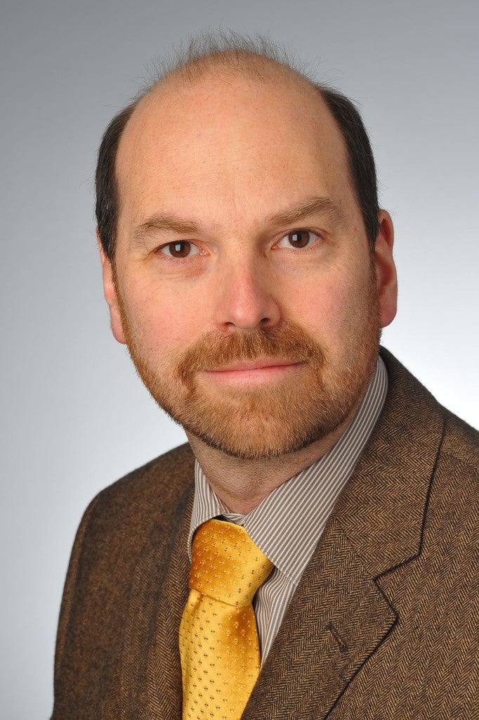 Prof. Dr. Christoph Scheid kennt die Sorgen und Ängste von Patienten Prof. Dr. Christoph Scheid kennt die Sorgen und Ängste von Patienten