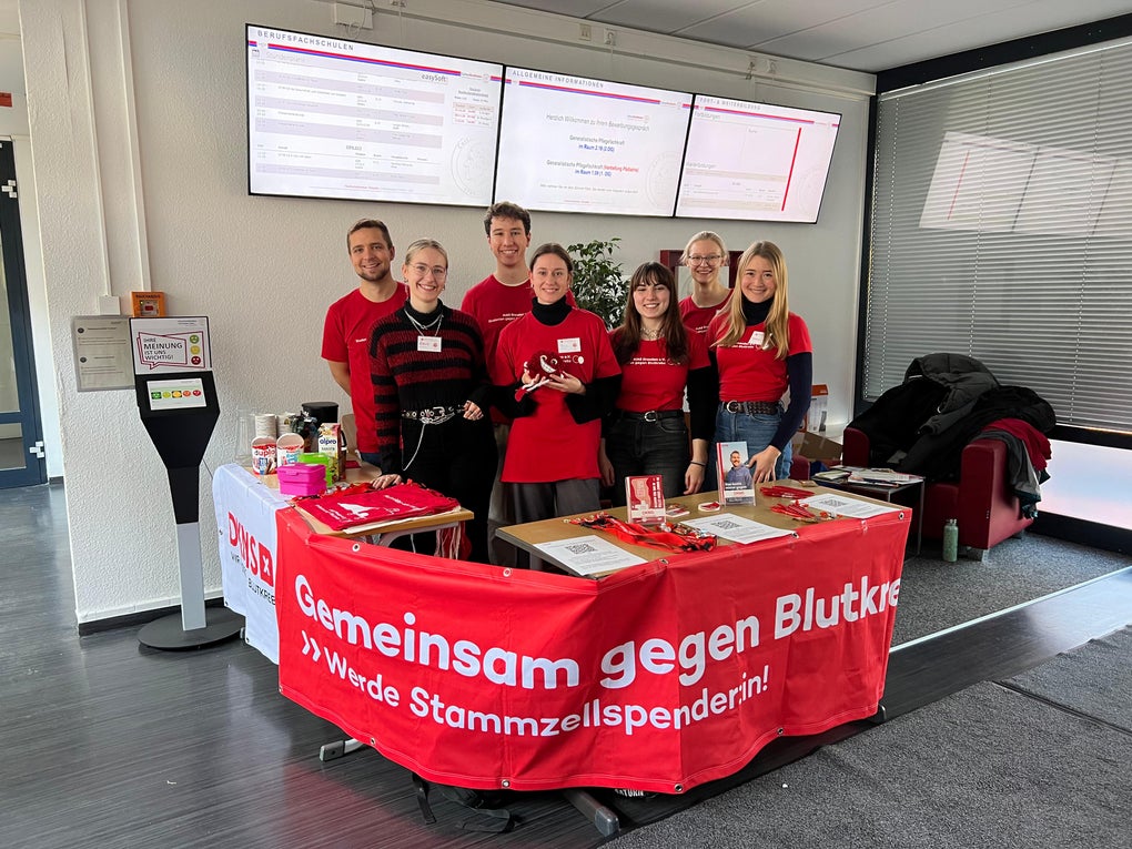 Studierende der AIAS Dresden Studierende der AIAS Dresden