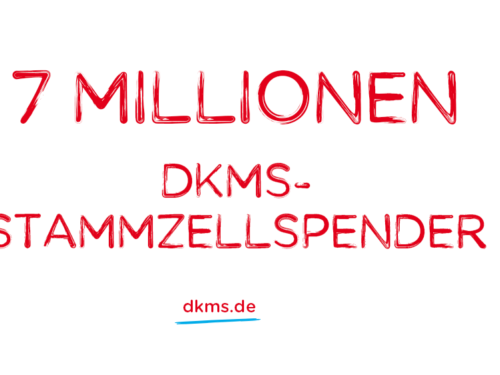 Ein weißer Hintergrund mit rotem Text 7 Millionen DKMS-Stammzellspender Ein weißer Hintergrund mit rotem Text 7 Millionen DKMS-Stammzellspender