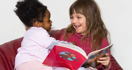 I libri sono fondamentali per lo sviluppo del linguaggio