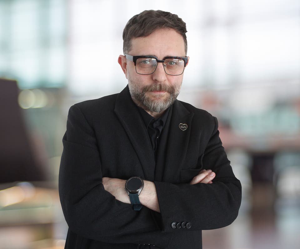 Marius Tianu dentsu Creative Director