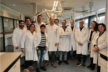 Besuch des niederländischen Labors. Für Italien: Flavio Ciesa (APPA Bozen), Manuela Agnello und Roberto Mua (ARPA Piemont), Marco Famele, Roberta Lavalle, Costanza Majorana und Claudia Leoni (ISS Rom)