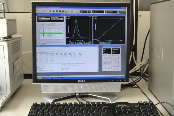 Flüssigchromatografie - Massenspektrometer (Foto: Landesagentur für Umwelt, A. Veneri, 2016)