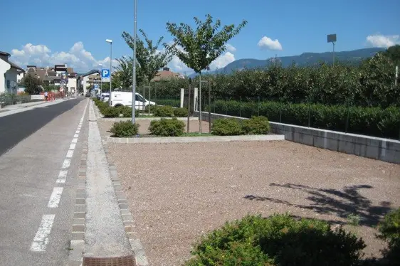 Parkflächen mit wassergebundener
Decke in Neumarkt