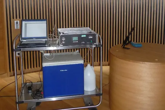 Messinstrumente für die Bestimmung der Massenkonzentration von Formaldehyd in der Innenraumluft (Foto: Landesagentur für Umwelt und Klimaschutz)