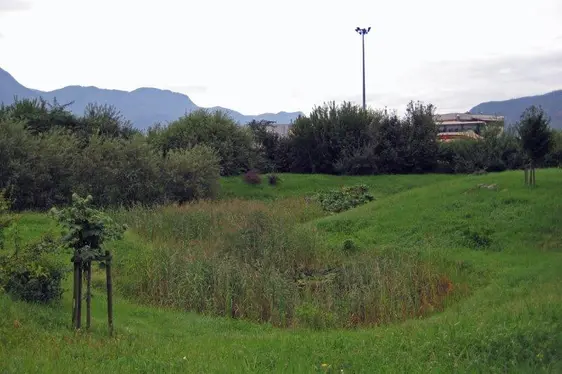 Beckenversickerung bei der Autobahnausfahrt Bozen Süd