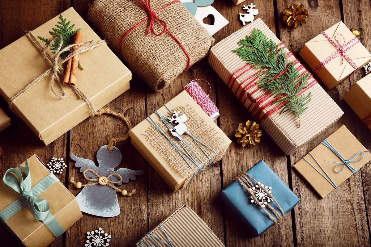 A table of neatly wrapped presents 