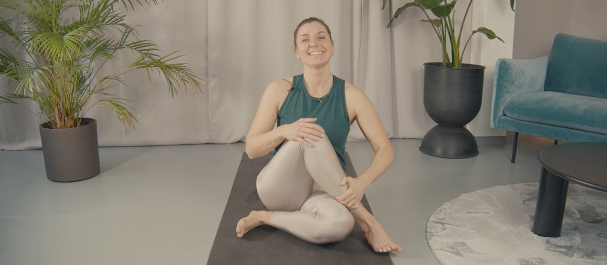 Yogalehrerin Kathi beim Detox Yoga