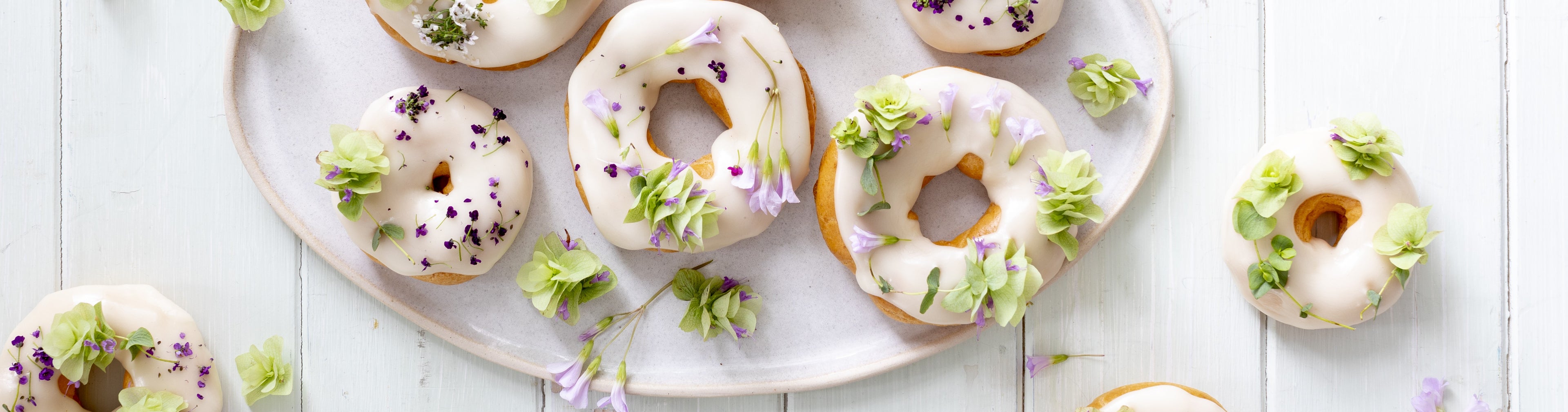 Juliet Sear & Botanical Baking