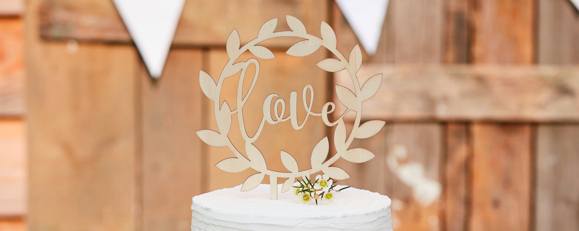 5 Beautiful Wedding Cake Toppers & Where To Buy Them