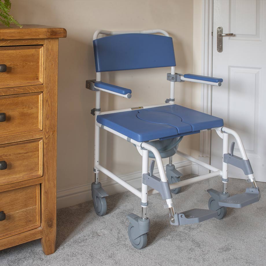 Bariatric commodes
