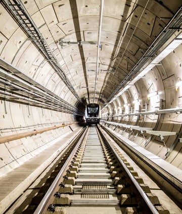 Train in tunnel of Elizabeth Line
