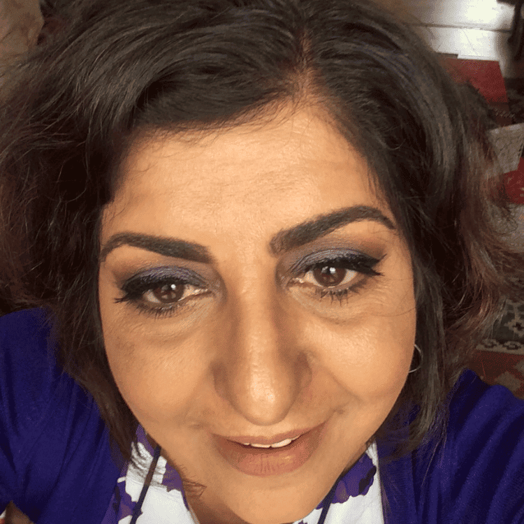 Headshot photo of Salina Sandhu, TSSA TfL rep