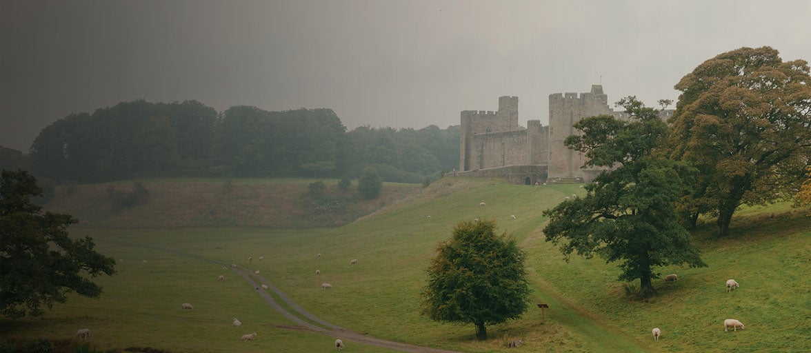 Landscape photo of Alnwick castle. 