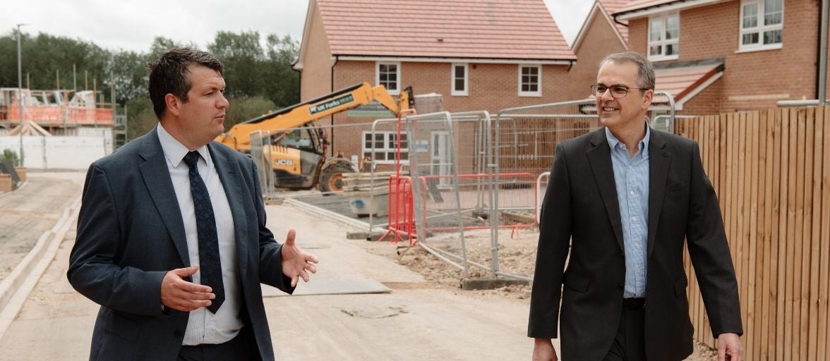 Deposit Unlock - CEO Andrew Haigh and Carl Sobolewski at Barratt development site