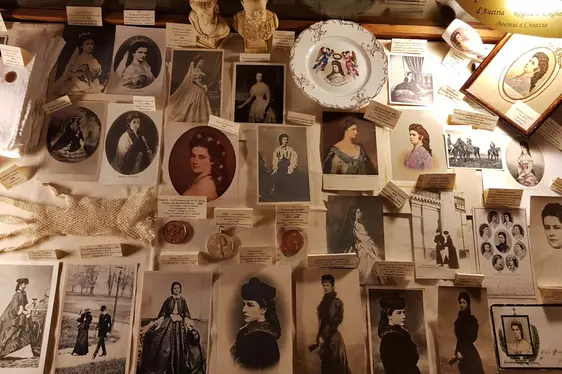 K.u.K. Museum Bad Egart, Sisi Vitrine. Foto K.u.K. Museum Bad Egart