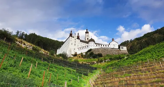 Abbazia di Marienberg, veduta esterna. Foto Abbazia di Marienberg