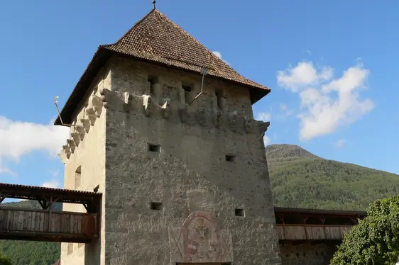 Torre della chiesa Paul Flora. Foto Glurns Marketing