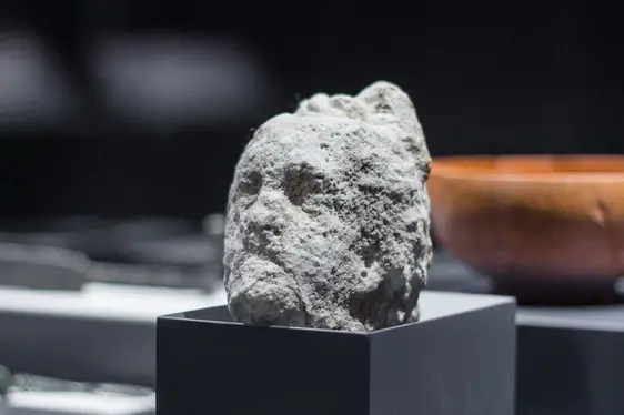 Kopf der Göttin Diana oder Venus. Foto Stiftung St. Elisabeth