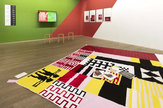 Ausstellung Die Insubrische Linie (Alessandra Ferrini, The School of Mutants), kuratiert von Lucrezia Cippitelli, Simone Frangi. Kunst Meran Merano Arte 2024. Foto Ivo Corrà