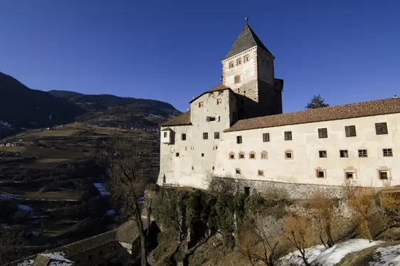 Museo dei castelli dell'Alto Adige Castel Trostburg, veduta esterna. Foto Ludwig Thalheimer