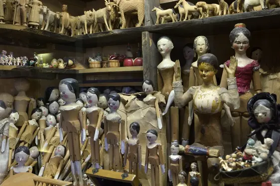 Museum Ladin Ciastel de Tor, Holzspielzeuge. Foto Ludwig Thalheimer