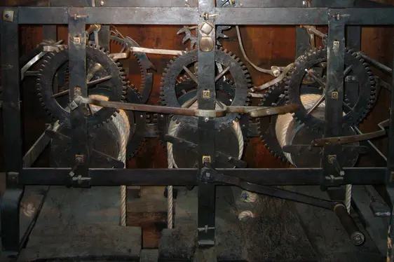 Orologio nella Torre Bianca. Foto Museo nella Torre Bianca