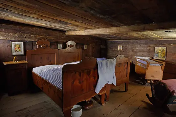 Camera da letto. Foto Hermann M. Gasser