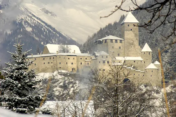 Castel Taufers. Foto Castel Taufers