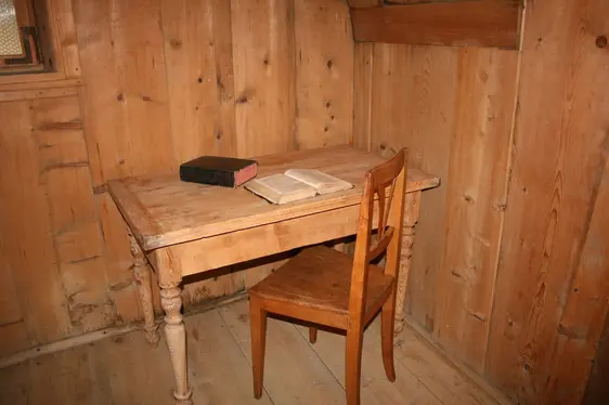 Museo nella casa natale del Vescovo Johannes Zwerger. Foto Comune di Anterivo