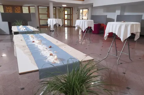 Wir laden ein- Feier Summer on the beach. Foto: FS Tisens Wir laden ein- Feier Summer on the beach. Foto: FS Tisens