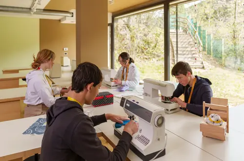 Nähatelier. Foto: René Gamper Nähatelier. Foto: René Gamper