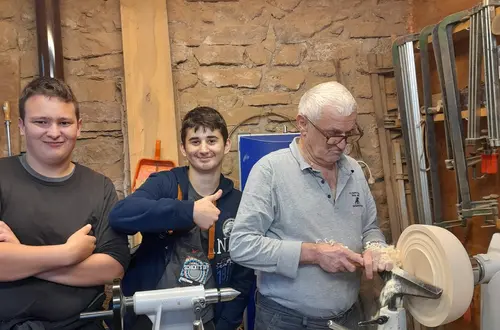 Besuch beim Drechsler Foto: FS Tisens Besuch beim Drechsler Foto: FS Tisens