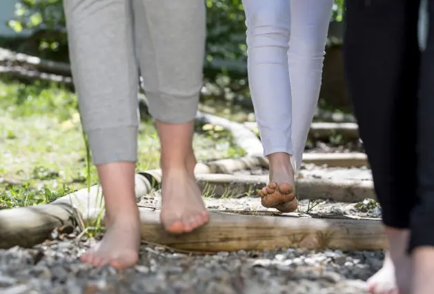 Barfußpfad. Foto: H. Rier Barfußpfad. Foto: H. Rier