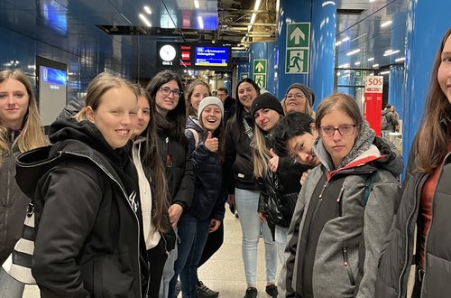 Schüleraustausch mit Partnerschule in München. Foto: FS Tisens Schüleraustausch mit Partnerschule in München. Foto: FS Tisens