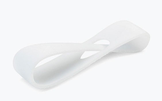 3D-gedruckte Musterschleife aus weißem TuskXC2700W-Material