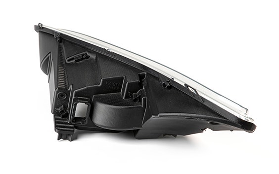 Hinteransicht der Rückseite eines Autoscheinwerferprototyps, gedruckt mit FDM in ABS