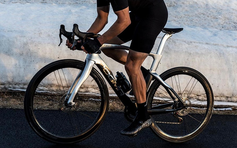 Pinarello new racing bike with 3D-printed metal lightweight parts