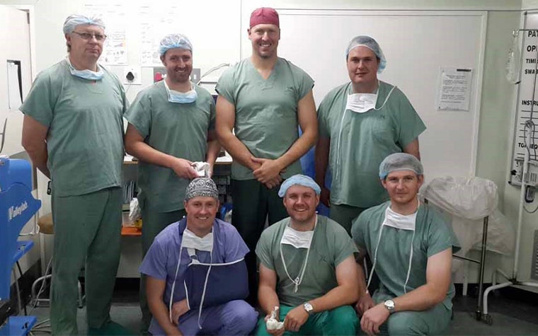 image of the surgical team posing