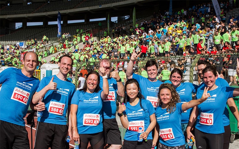 Group of Materialise employees posing at Ekiden Run