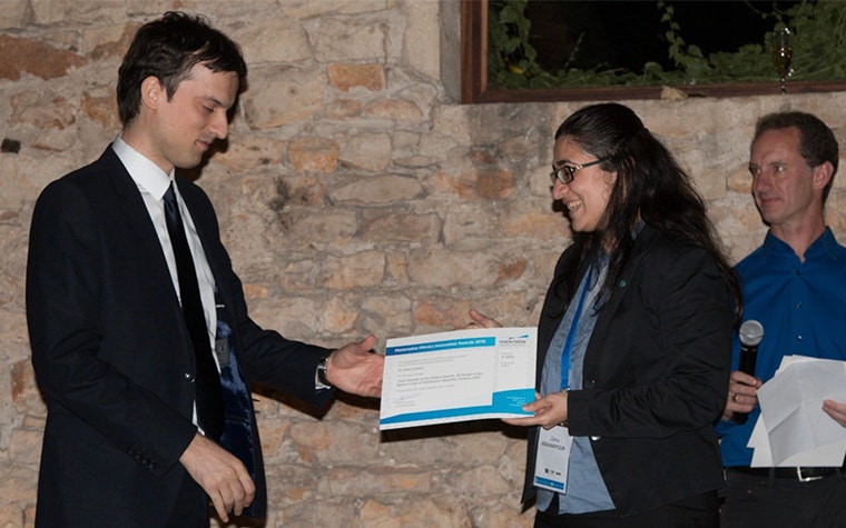 Dr. Saša Ćuković accepting his award 