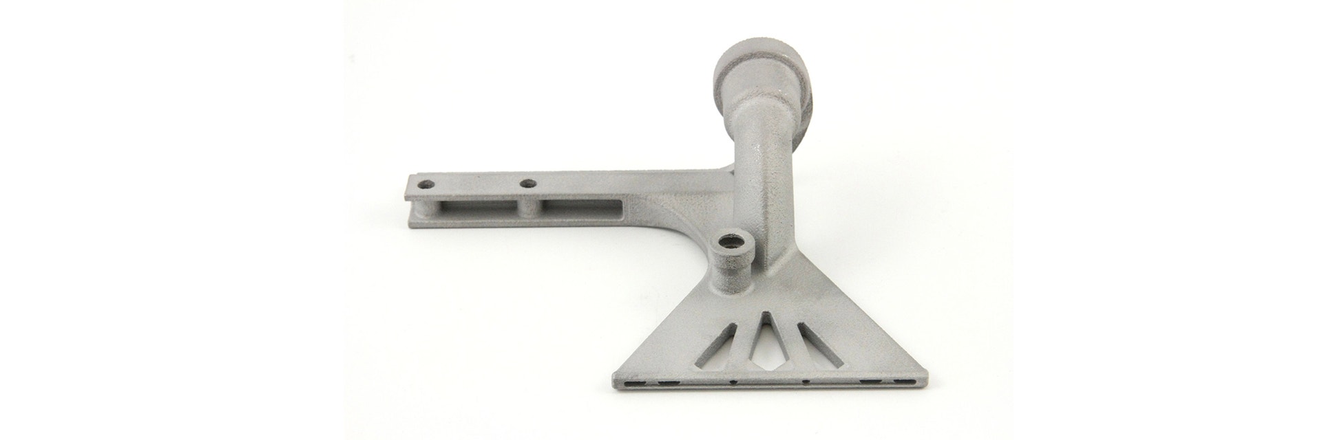 Ventouse en aluminium imprimée en 3D après optimisation de la conception