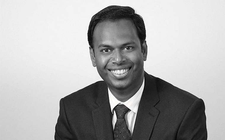 Headshot of Dr. Saravana Kumar of 4C Medical Technologies