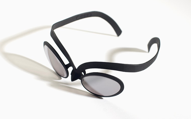 3D-gedruckte Sonnenbrille aus der Hoet Cabrio SX-Kollektion von oben betrachtet