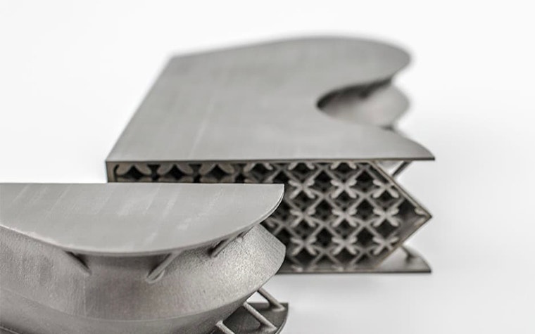 Metal 3D-printed titanium insert