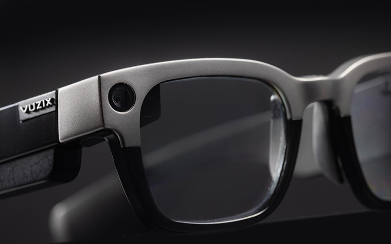Vuzix Shield, gafas inteligentes con puente de titanio impreso en 3D.